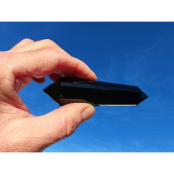 Pelican Obsidian 24 Facet Vogel Cut Phi Crystal Vesuvio