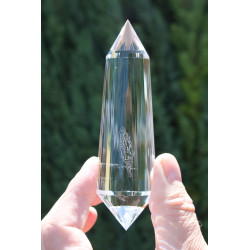 Hanna 44 Facet Vogel Cut Phi Crystal with Comet Inclusion