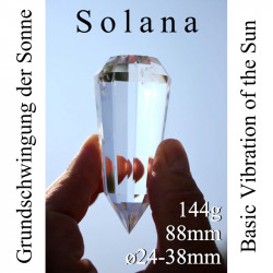 Solana 12 Facetten Phi-Kristall stehend 144g Vogel Cut