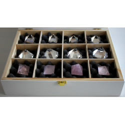 Inania Crystal Light Pyramid