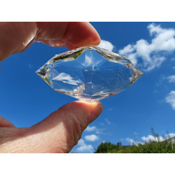 Merlyn Maya 144 Facet Vogel Cut Phi Crystal with Phantom