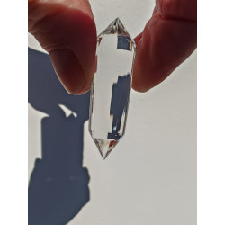 Ariela Engelsfeder 24 Facetten Vogel Cut Phi-Kristall mit blauen Rutil