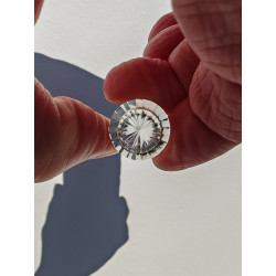 Ariela Engelsfeder 24 Facetten Vogel Cut Phi-Kristall mit blauen Rutil