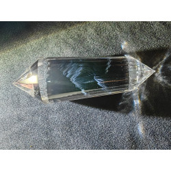 Ariela Engelsfeder 24 Facetten Vogel Cut Phi-Kristall mit blauen Rutil