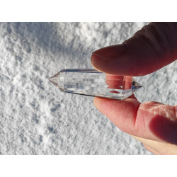 Ostara Angel Feather 24 Facet Vogel Cut Phi Crystal Blue Rutile