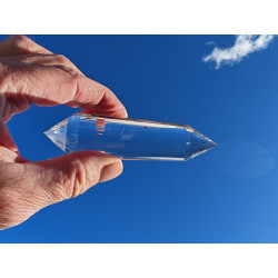 Helena 33 Facetten Vogel Cut Phi-Kristall mit Phantom und blauen Rutilen