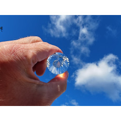 Narrar 33 Facet Vogel Cut Phi Crystal with blue rutiles