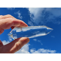 Hanna 44 Facet Vogel Cut Phi Crystal with Comet Inclusion