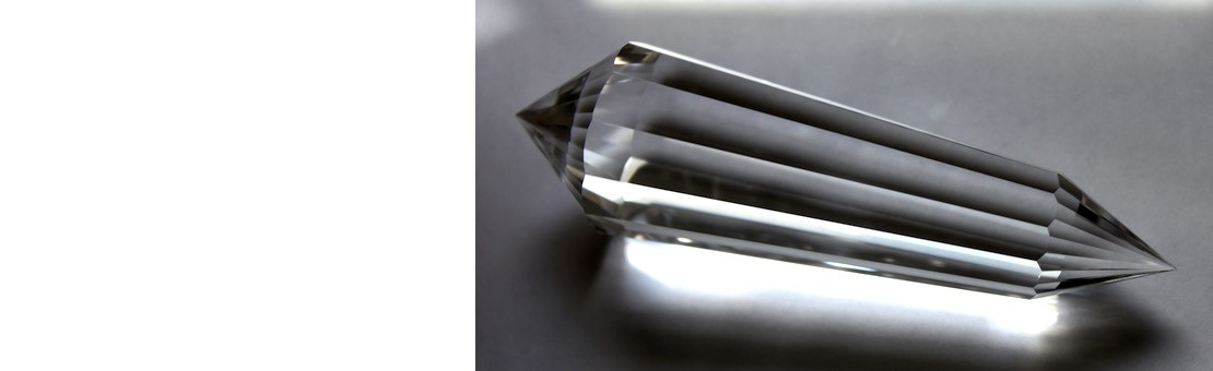 The Four Winds Extraktions Vogel Cut Phi Kristalle